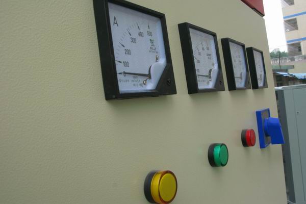 古冶配电柜-3683讲讲配电柜注意事项